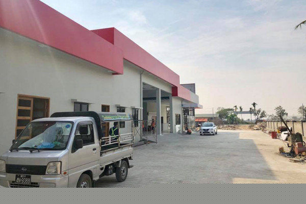 show room 04